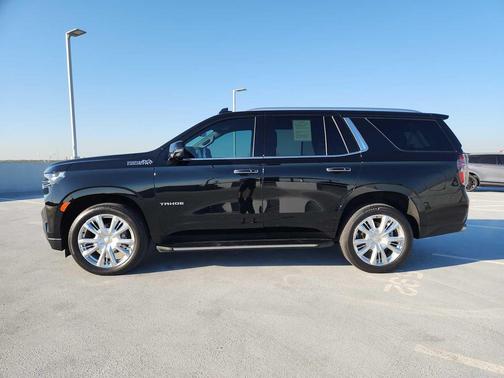 2022 Chevrolet Tahoe High Country