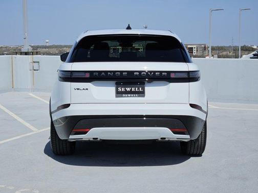 2026 Land Rover Range Rover Velar P250 SE R-Dynamic