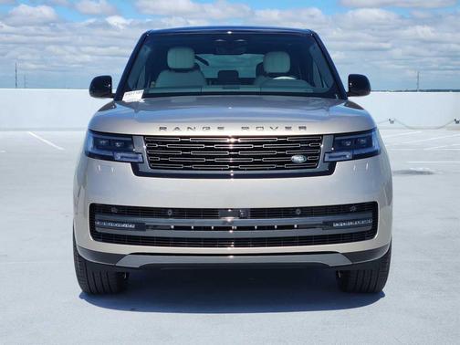 BATUMI GOLD 2026 Land Rover Range Rover P530 SE