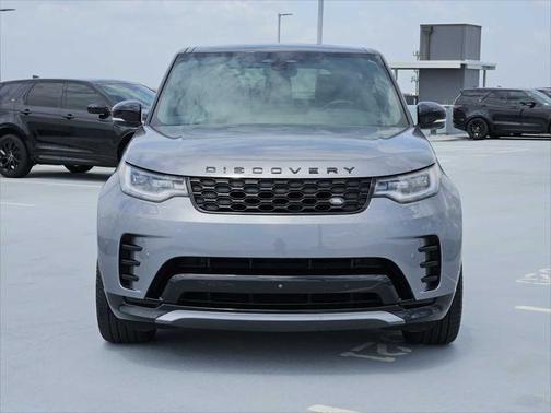 2024 Land Rover Discovery Dynamic SE
