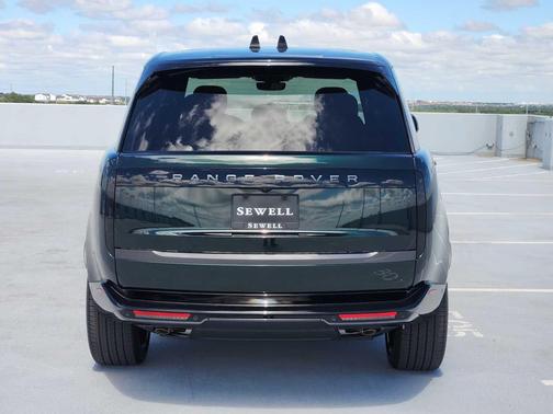 BRITISH RACING 2026 Land Rover Range Rover P530 SE 7 Seat