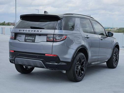2026 Land Rover Discovery Sport Landmark