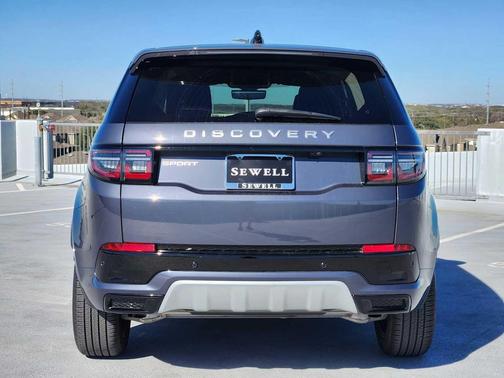 2024 Land Rover Discovery Sport Core S