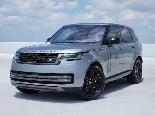 Eiger Grey Metallic 2023 Land Rover Range Rover P400 SE SWB