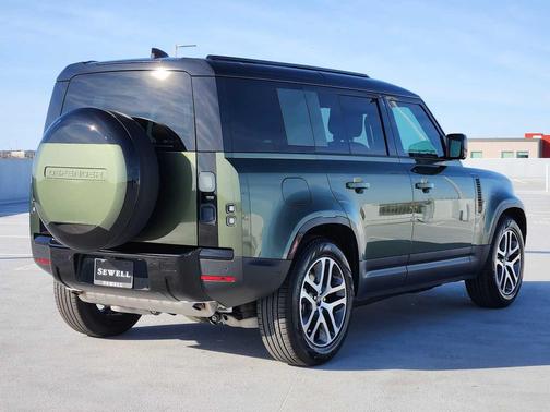 2026 Land Rover Defender P300 S