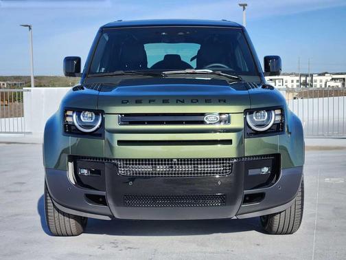 2026 Land Rover Defender P300 S