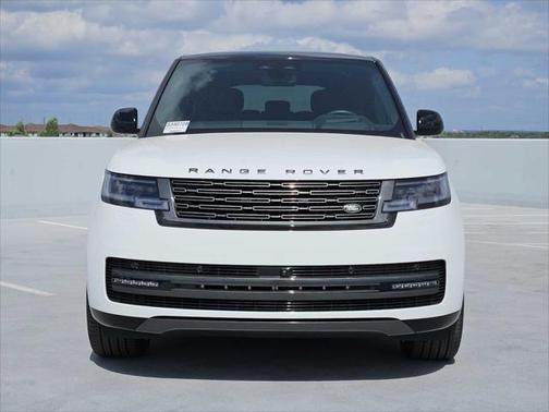 2025 Land Rover Range Rover P400 SE 7 Seat