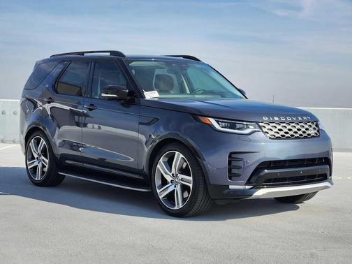 2025 Land Rover Discovery P360 Metropolitan Edition