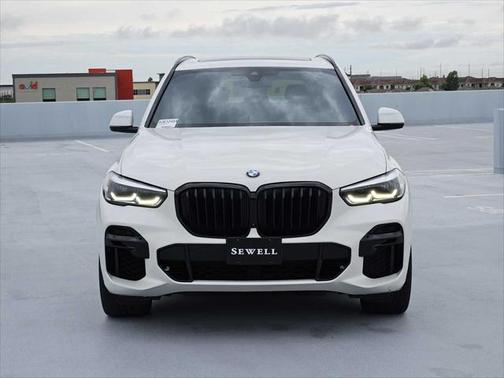 2022 BMW X5 M50i