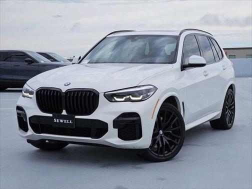 2022 BMW X5 M50i
