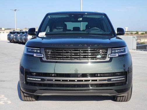 2025 Land Rover Range Rover P530 SE 7 Seat