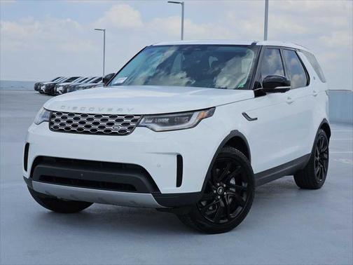 2024 Land Rover Discovery P300 S