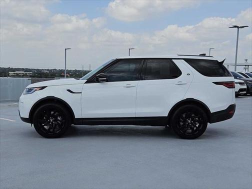 2024 Land Rover Discovery P300 S