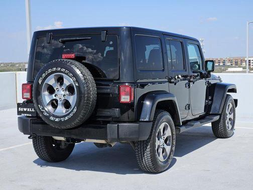 2017 Jeep Wrangler Unlimited Sahara