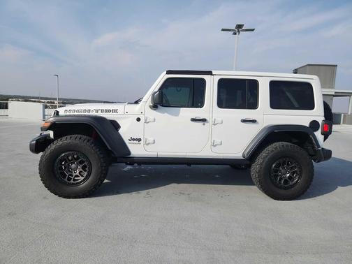 2022 Jeep Wrangler Unlimited High Tide