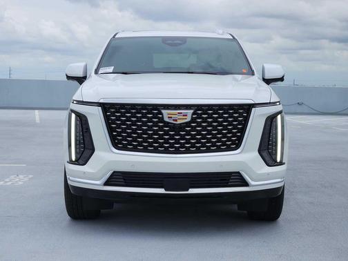 Crystal White Tricoat 2025 Cadillac Escalade Premium Luxury