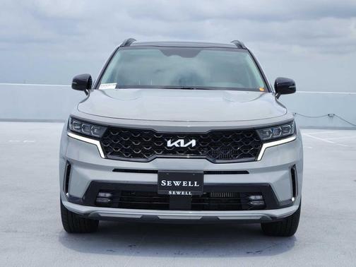 Wolf Gray 2022 Kia Sorento SX