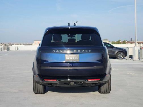 2023 Land Rover Range Rover P400 SE