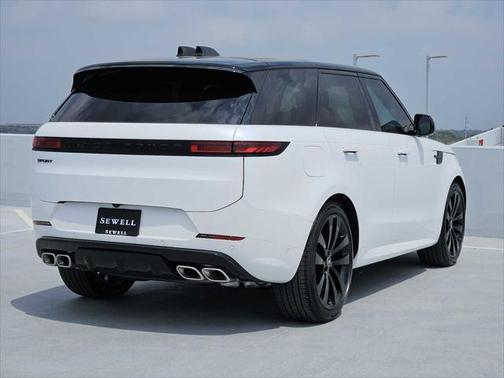 2025 Land Rover Range Rover Sport SE