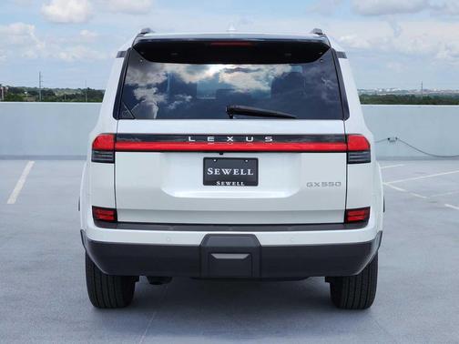 Eminent White Pearl 2024 Lexus GX 550 Premium+