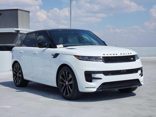 2025 Land Rover Range Rover Sport SE