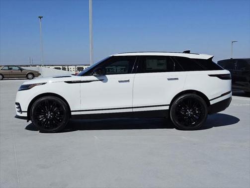 2026 Land Rover Range Rover Velar P250 SE R-Dynamic