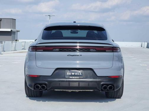 Arctic Grey 2024 Porsche Cayenne Cayenne S