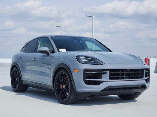 Arctic Grey 2024 Porsche Cayenne Cayenne S
