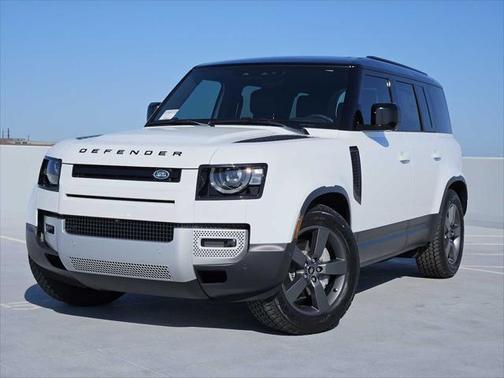 2025 Land Rover Defender 110 P300