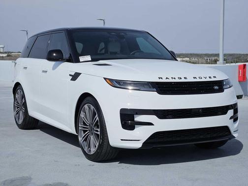 2026 Land Rover Range Rover Sport SE