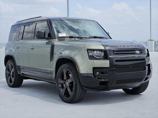 2025 Land Rover Defender 110 P400 X