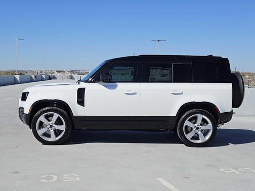 2026 Land Rover Defender P400 X-Dynamic SE