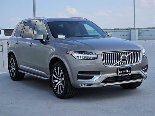 2022 Volvo XC90 T6 Inscription