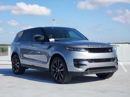 2025 Land Rover Range Rover Sport SE