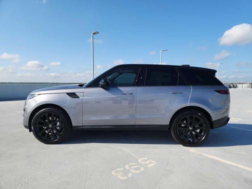 2025 Land Rover Range Rover Sport SE