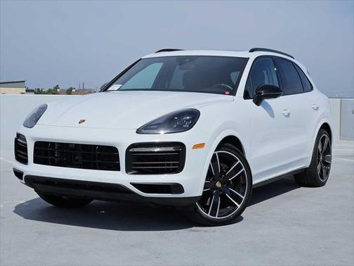 2022 Porsche Cayenne S