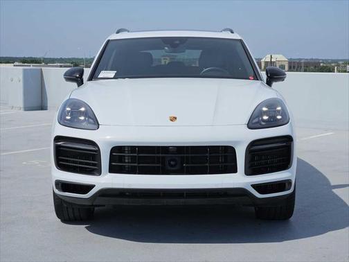 2022 Porsche Cayenne S
