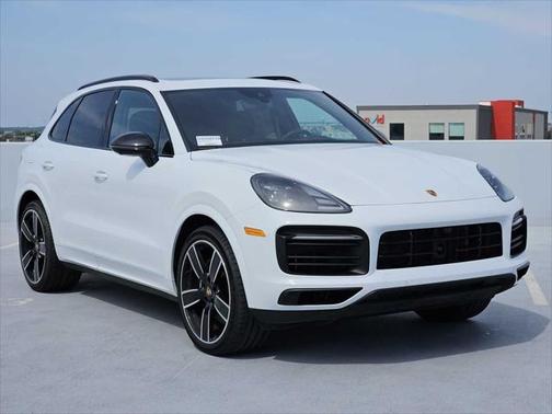 2022 Porsche Cayenne S