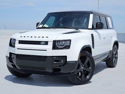 2025 Land Rover Defender 110 P500 X-Dynamic SE