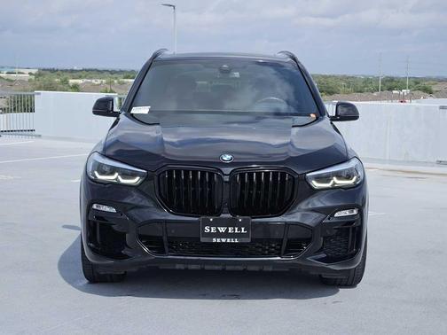 Black Sapphire Metallic 2020 BMW X5 sDrive40i