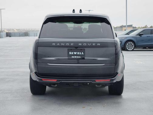 2025 Land Rover Range Rover P530 Autobiography LWB 7 Seat