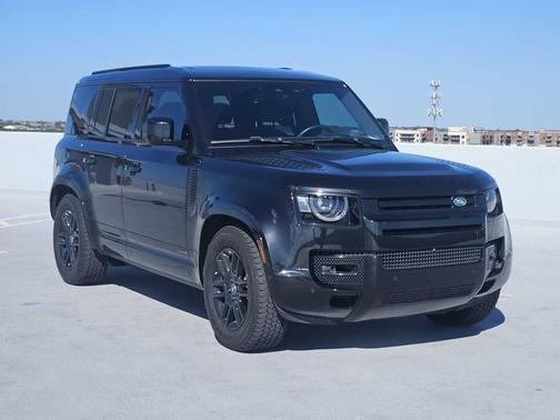 Santorini Black Metallic 2025 Land Rover Defender 110 P400 X