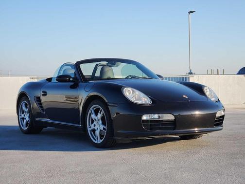 2005 Porsche Boxster 2dr Roadster