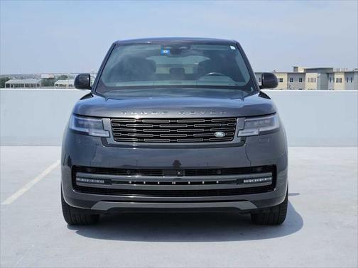 2024 Land Rover Range Rover P530 SE