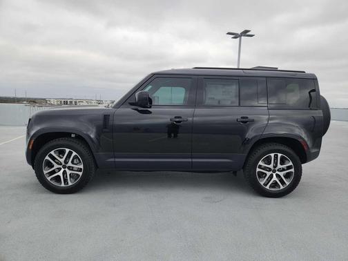 2026 Land Rover Defender P300 S