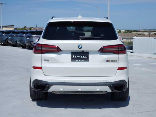 2023 BMW X5 M50i