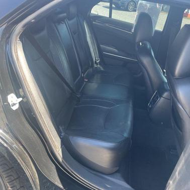 2012 Chrysler 300 Limited