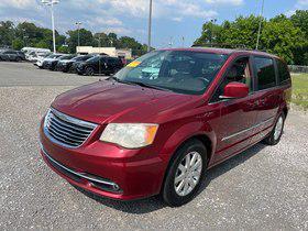 2013 Chrysler Town & Country Touring