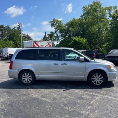 2012 Chrysler Town & Country Touring