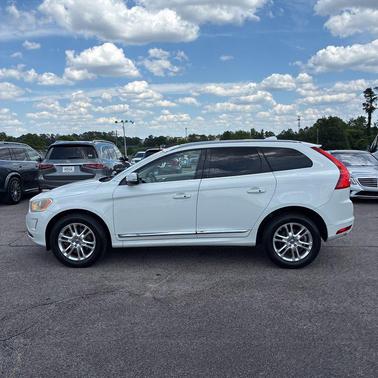 Ice White 2014 Volvo XC60 3.2 Premier Plus